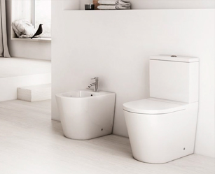 Showroom Barral Ba&ntilde;os Bid&eacute;s compactos